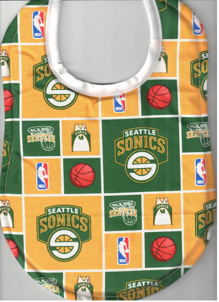 Basketball House Divided Baby Bibs made with NBA fabric-Handmade –  HappinessHomemade